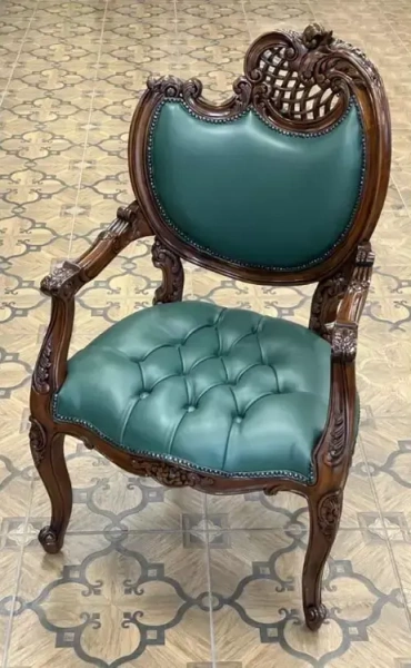 Кресло резное кожаное Green L  