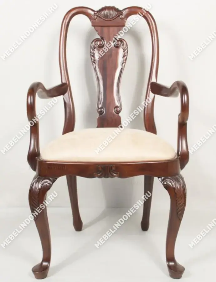 Стул с подлокотниками в стиле Королевы Анны  