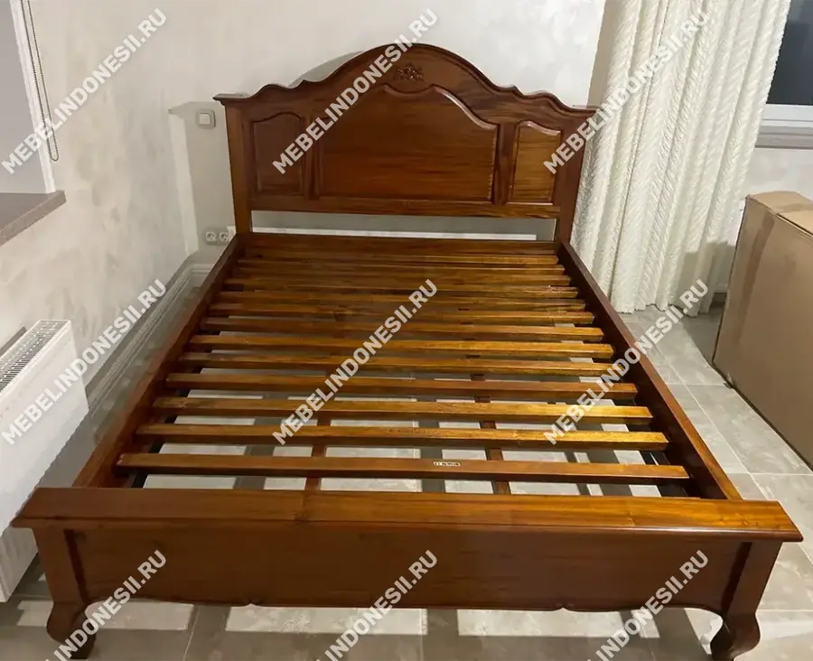 Кровать ручной работы 180х200  